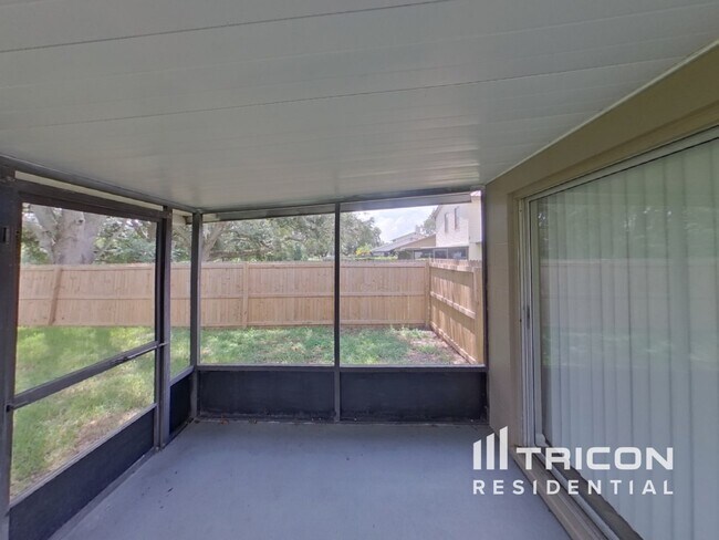 Building Photo - 1507 Crossridge Dr