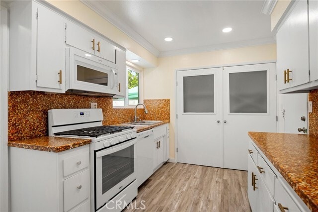 Building Photo - 575 Winona Way
