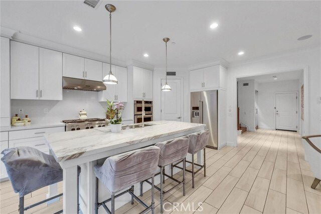 Building Photo - 56 Farmhand