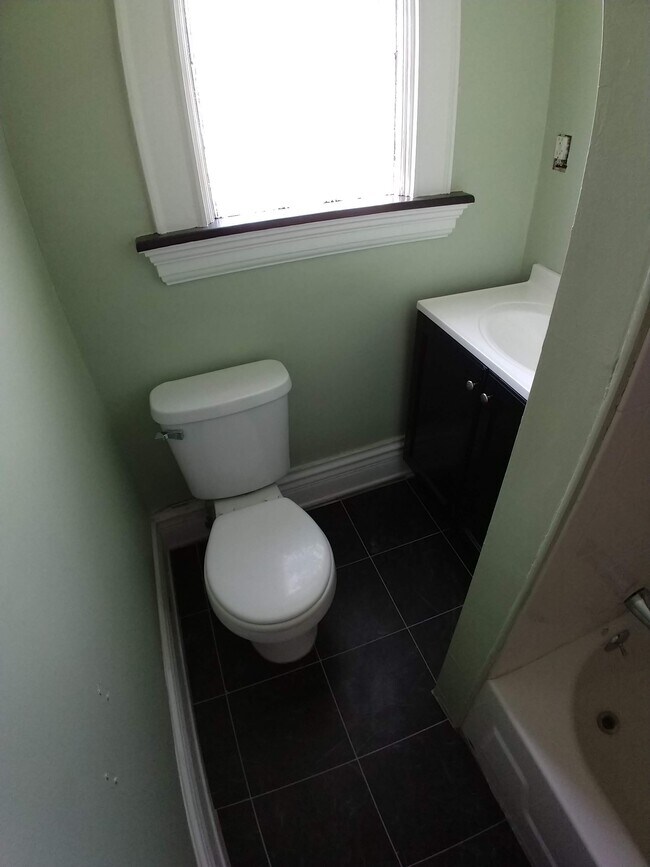 Building Photo - 4401 Virginia Ave