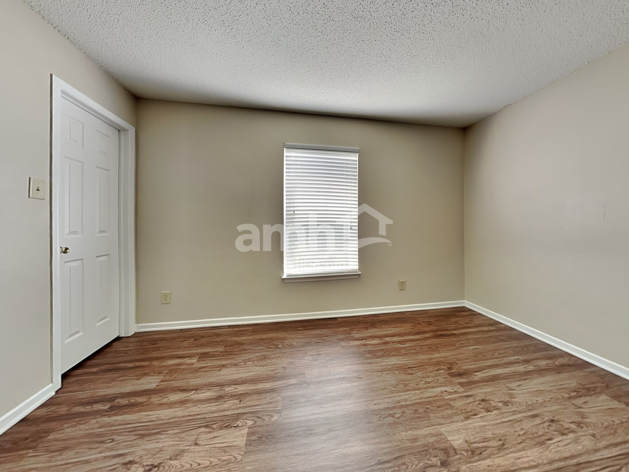 Building Photo - 10460 Buckshire Ln