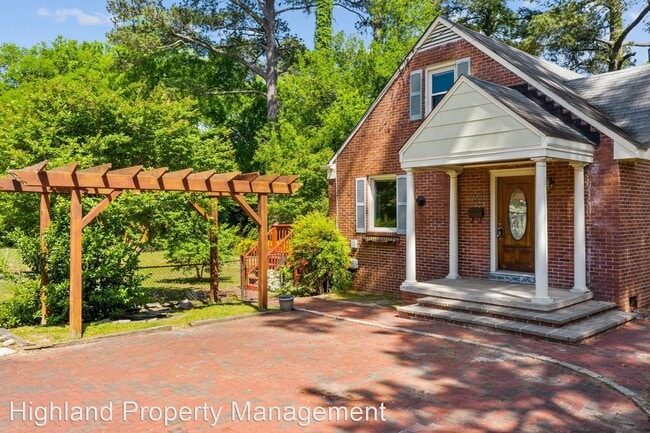 Building Photo - 2 br, 1 bath House - 1201 Brookside Dr.
