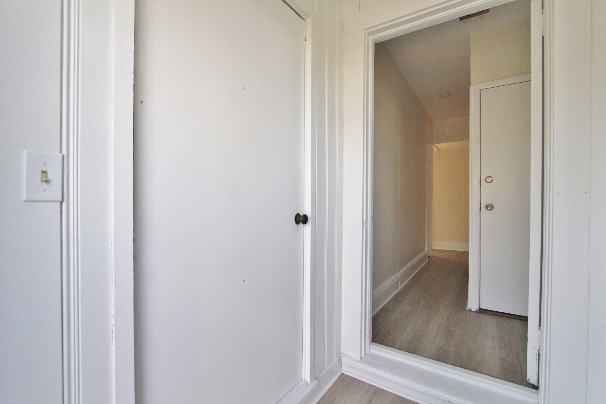 Front Entry - 552 Cumberland St