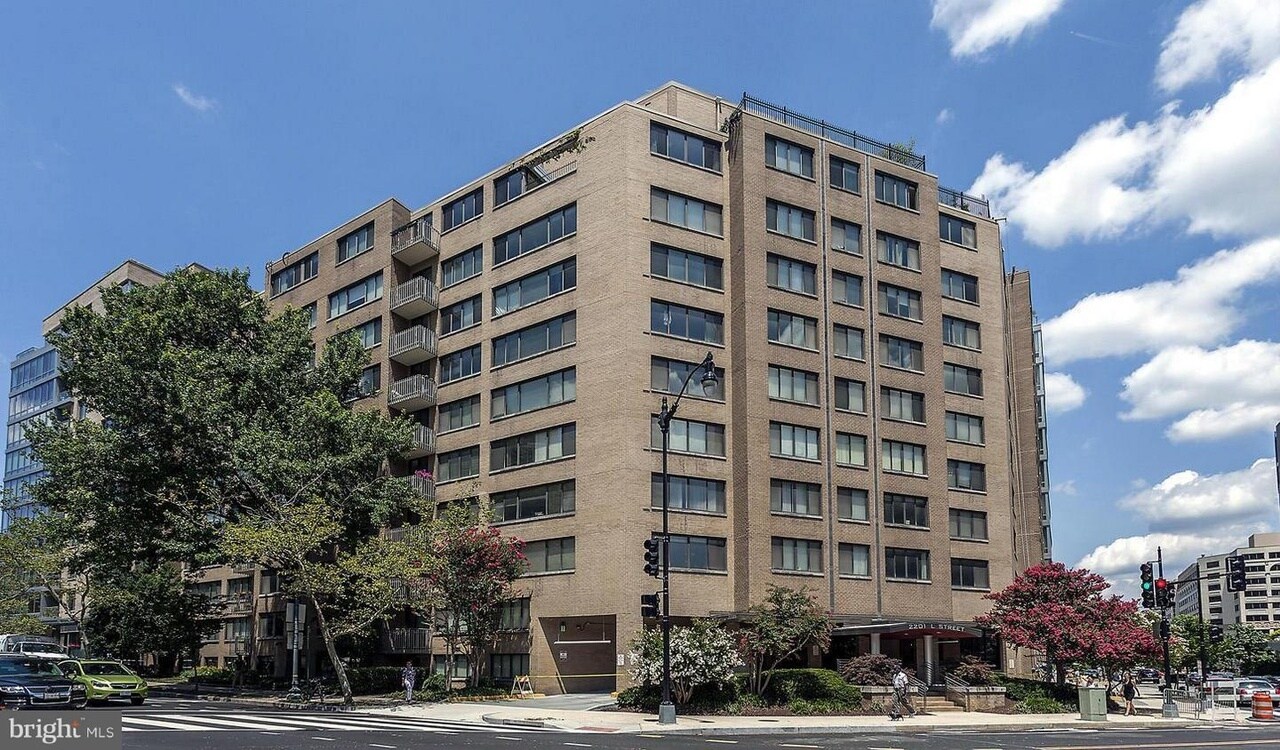 Building Photo - 2201 L St NW