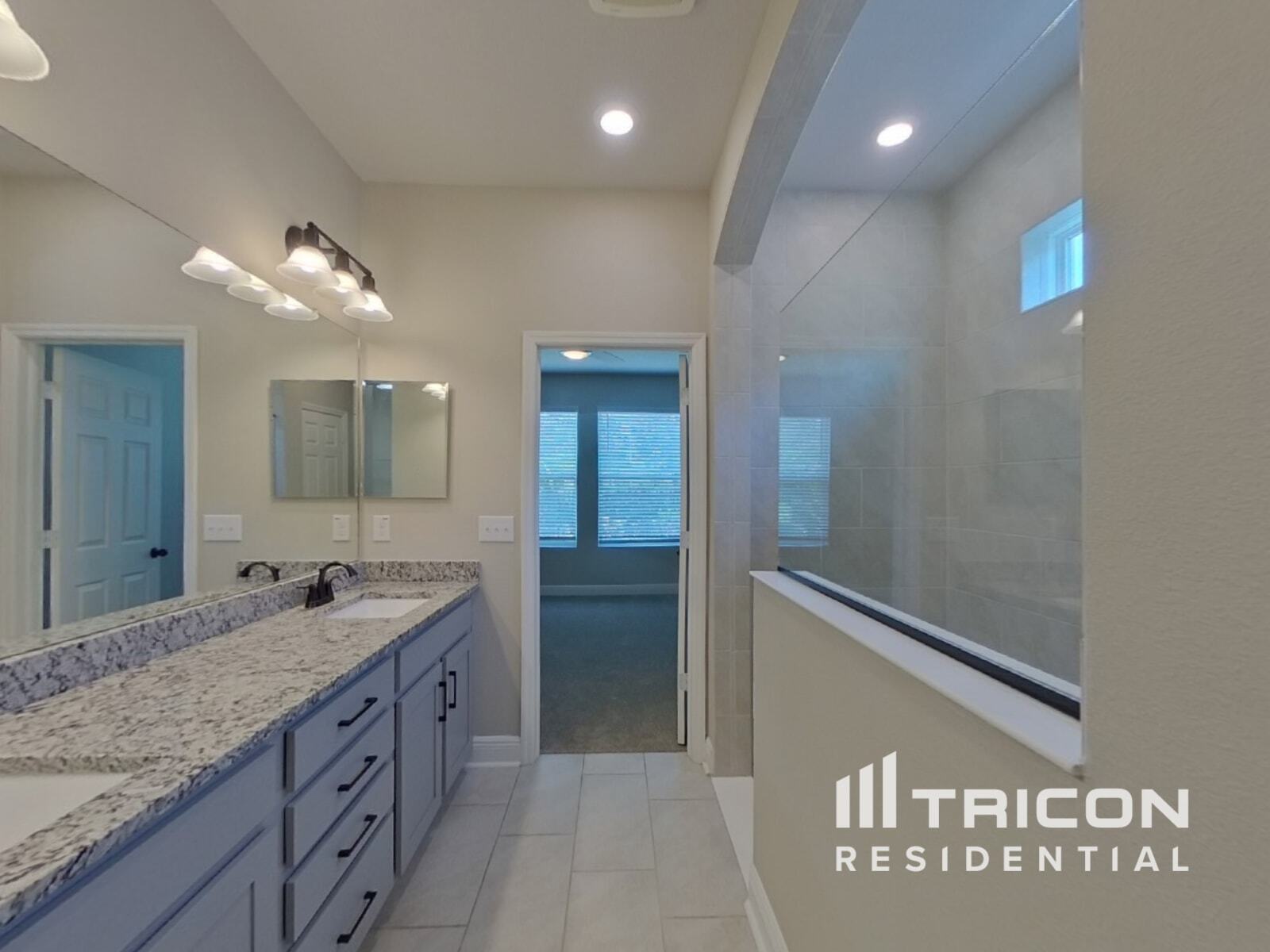 Building Photo - 5564 Silver Sun Dr