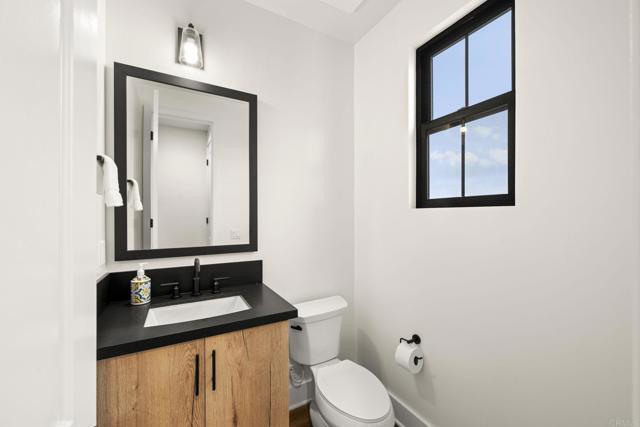 Building Photo - 1303 Bergamo Pl