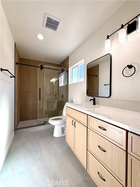 Building Photo - 18754 Cohasset St