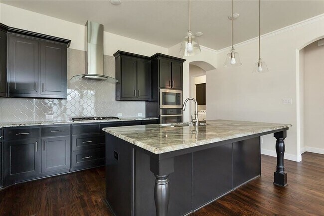 Building Photo - 2064 Remington Dr