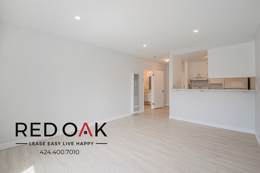 Building Photo - 10285 Tujunga Canyon Blvd