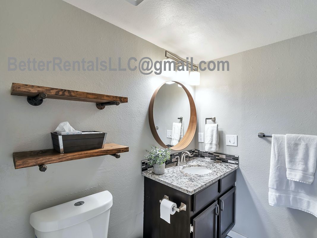 Building Photo - 19451 E Navarro Dr