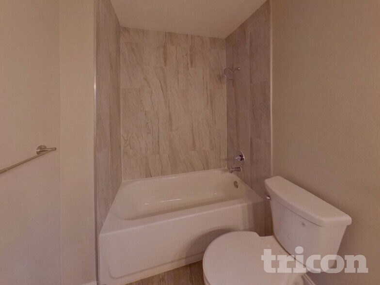 Building Photo - 3635 17th St N