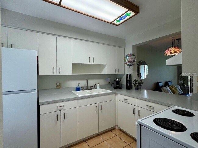 Building Photo - 4512 Longwater Chase
