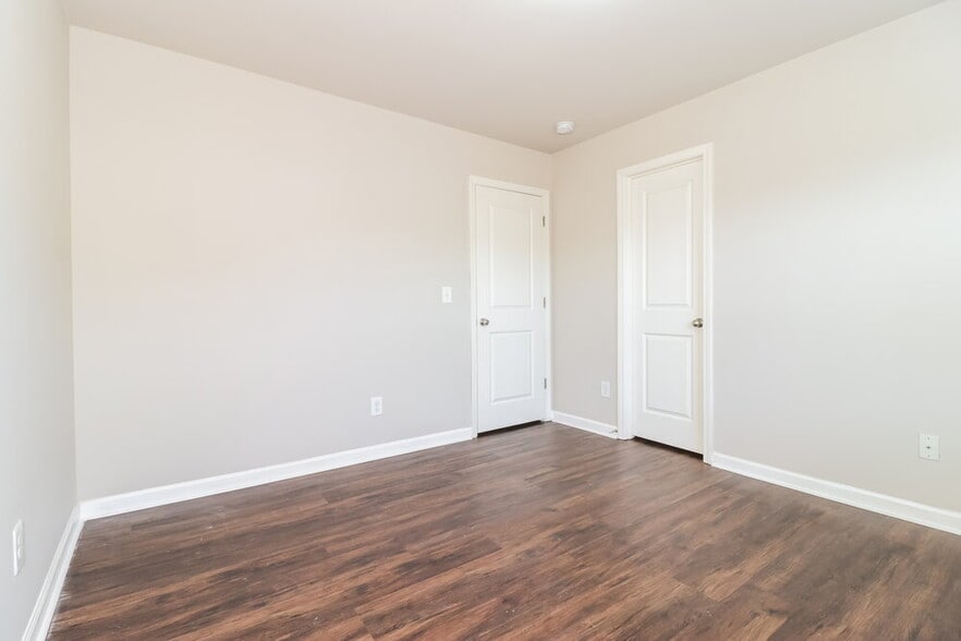 Building Photo - 63 Fern Walk