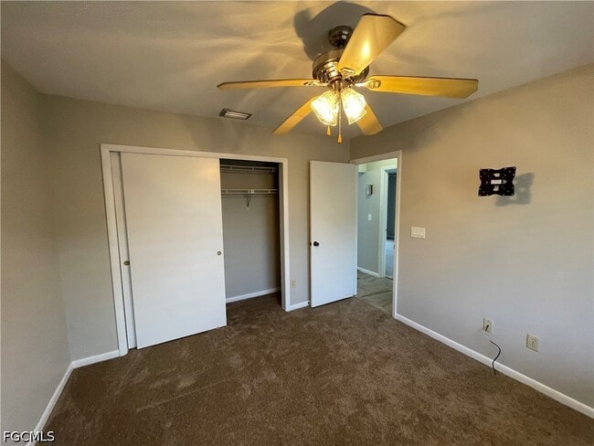 Building Photo - 131 SW 47th Terrace