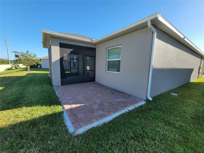 Building Photo - 5325 Jubiloso Dr