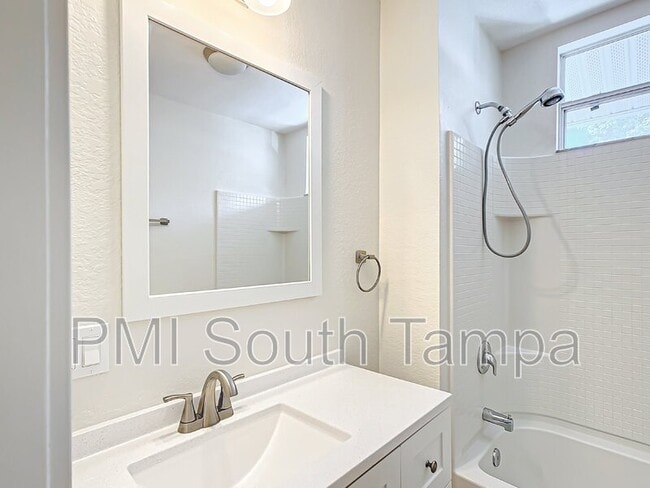 Building Photo - 375 4th St NW