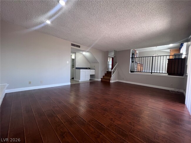 Building Photo - 3850 S Spitze Dr