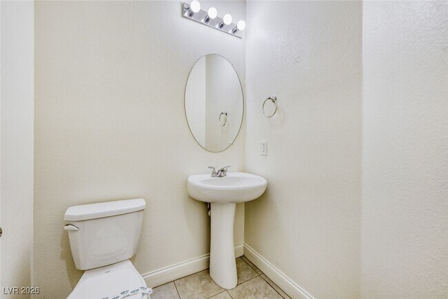 Building Photo - 10426 Mount Charleston Ave