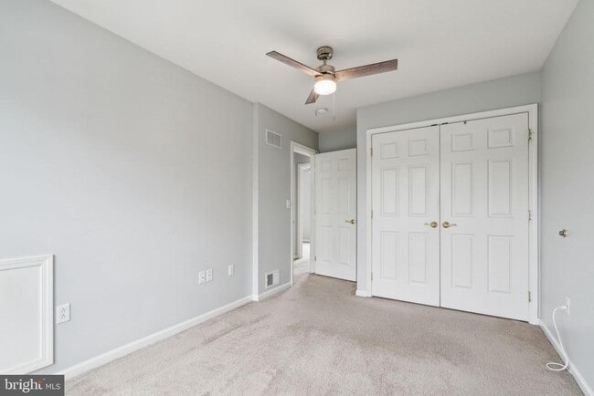 Building Photo - 1303 N 7th St