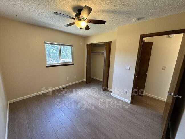Building Photo - 3525 Fair Dawn Dr