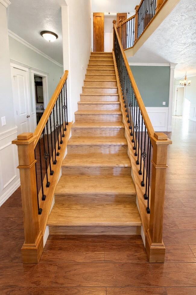 Building Photo - Midland Houses