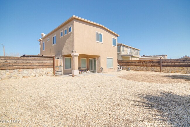 Building Photo - 14600 Christian Castle