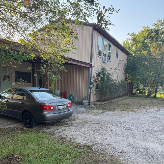 Building Photo - 14021 Susie Ln