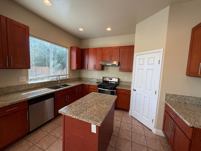 Building Photo - Large Home on Corner Lot