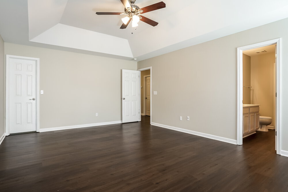 Building Photo - 6412 Willowlawn Dr