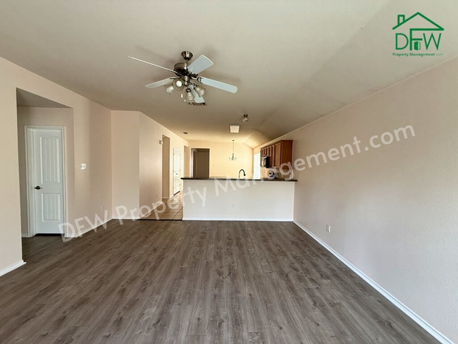 Building Photo - Beautiful 4-Bedroom Home with Scenic Backyard for Lease in Mesquite!