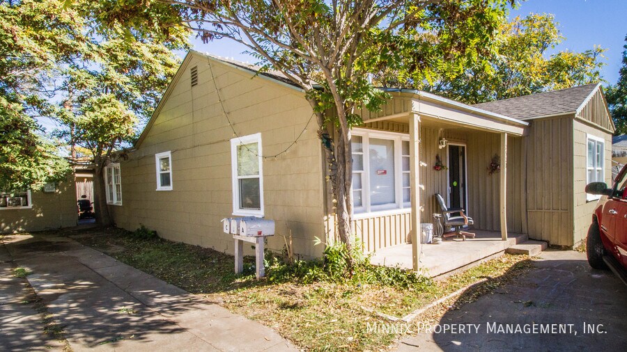 Primary Photo - 2520 41st St
