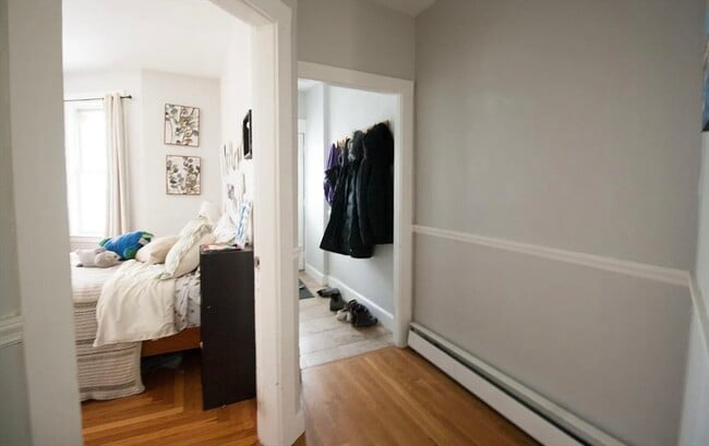 Building Photo - 65 Wyman St