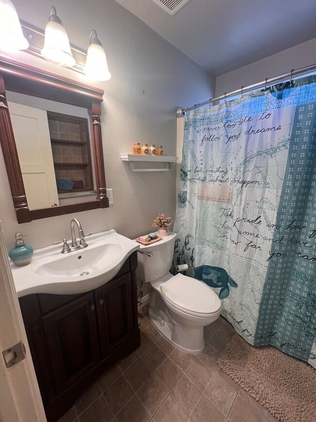 Building Photo - Charming 3-Bedroom Home in Whittier, CA!