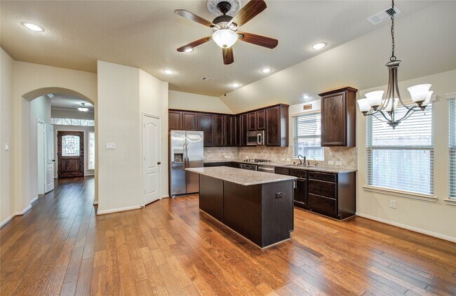 Building Photo - 8215 Laughing Falcon Trail