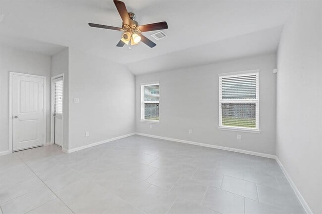 Building Photo - 2130 Mirror Ridge Ct