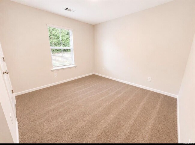Building Photo - 88 Trevor Dr