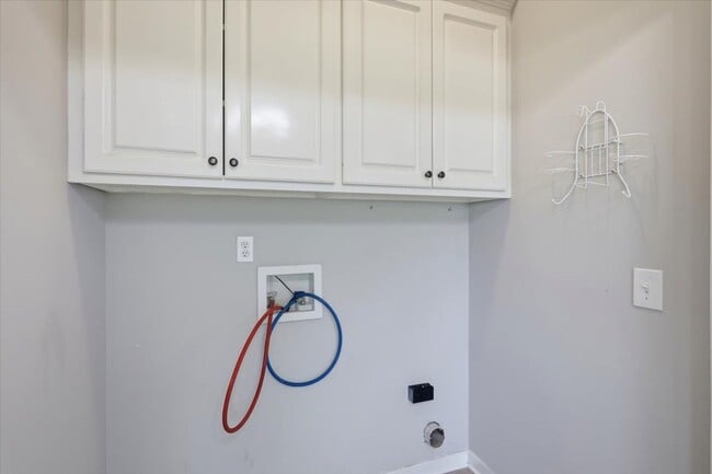 Building Photo - Charming Brandon Home for Rent