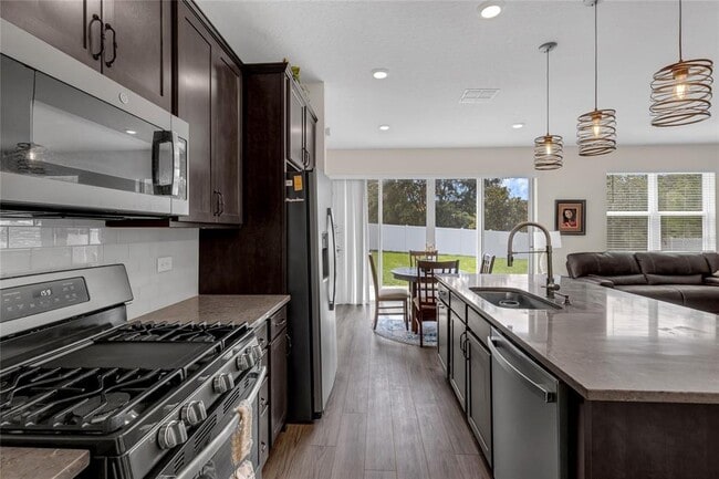 Building Photo - 2532 Autumn Stream Dr