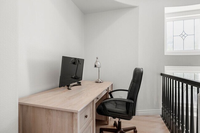 Building Photo - 6213 Paseo Privado