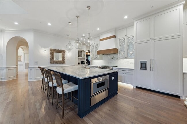 Building Photo - 20 Lacewood Ln