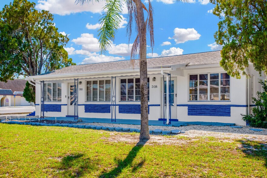 Building Photo - 310 S Mars Ave