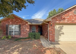 Building Photo - 4917 NW 163rd St