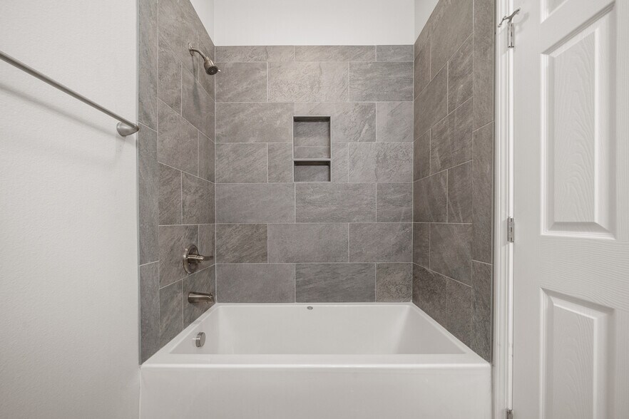 Building Photo - 167 Pebble Beach Pl