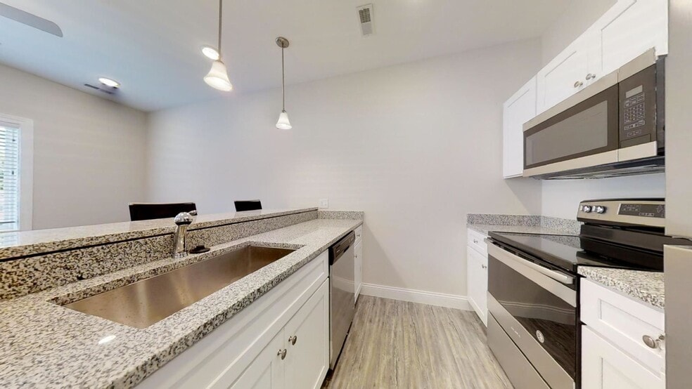 Interior Photo - South Sixty