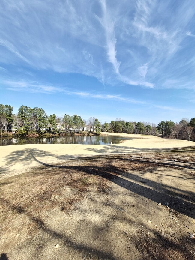 Building Photo - 1563 Providence Knoll Dr