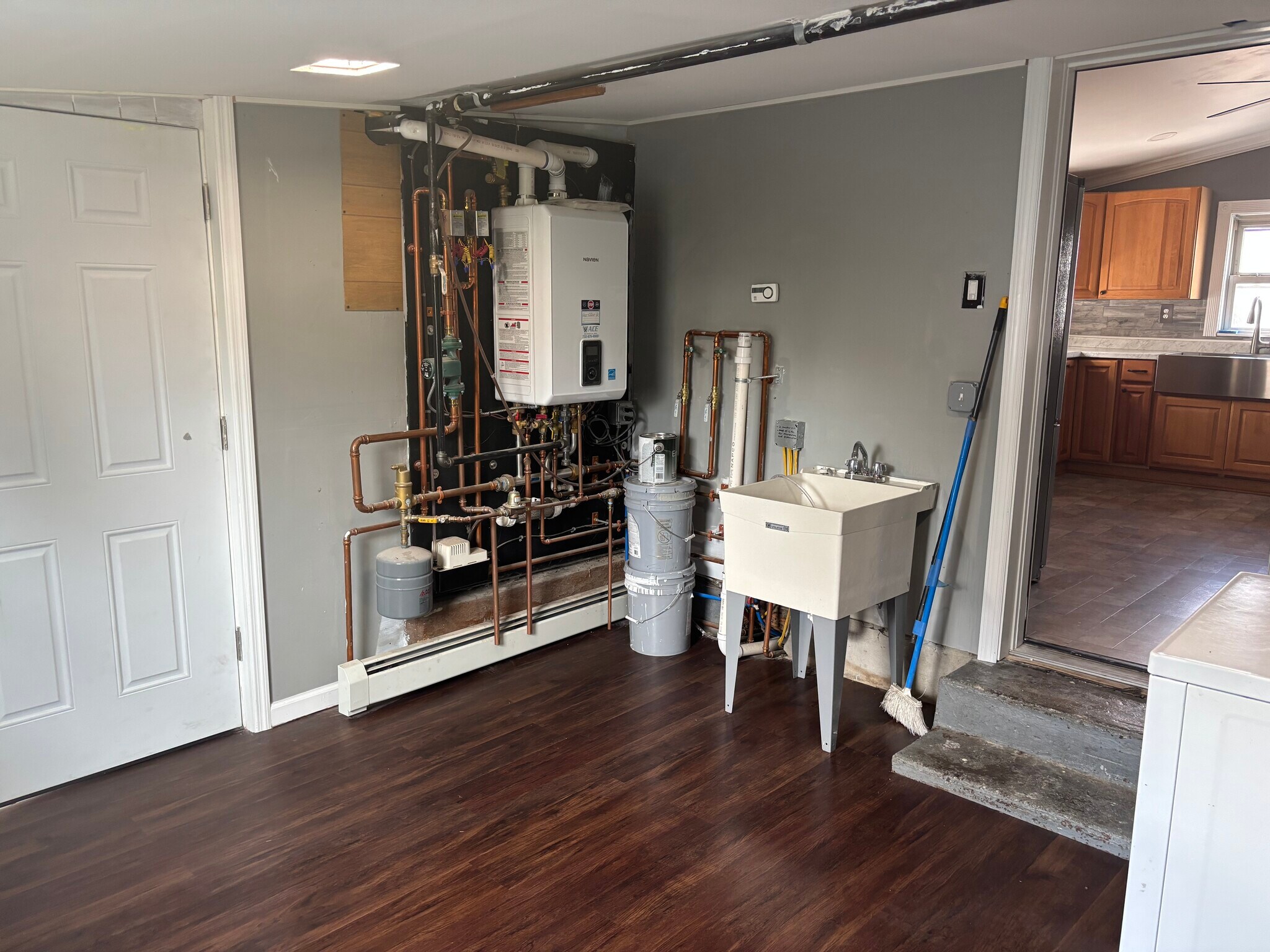 Building Photo - 17 Tennent Ave