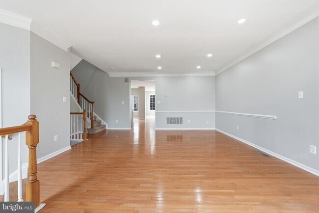 Building Photo - 25196 Whippoorwill Terrace