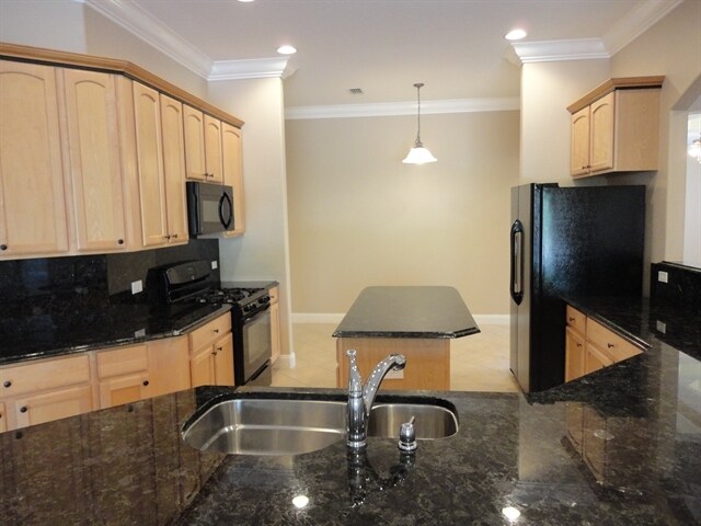 Building Photo - 8346 Old Town Dr