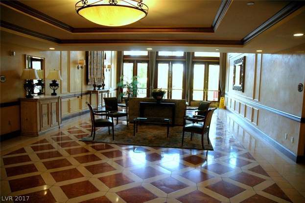 Building Photo - 30 Strada Di Villaggio