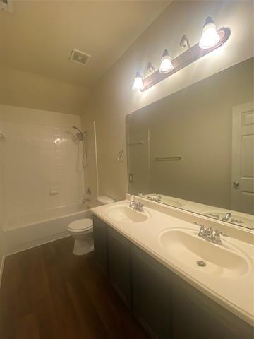 Building Photo - 601 Fireberry Dr